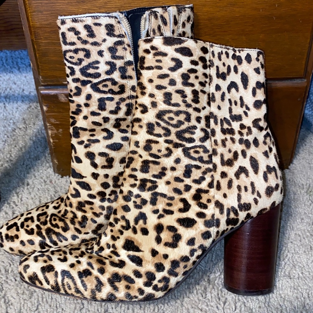 UNIQUE Sam Edelman ankle fur boots
